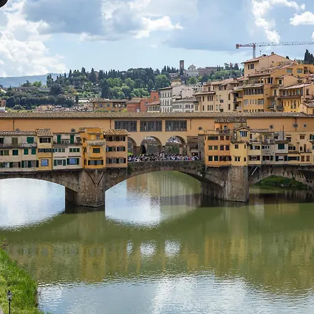 Ponte Vecchio Adorable Retreat Apartament *